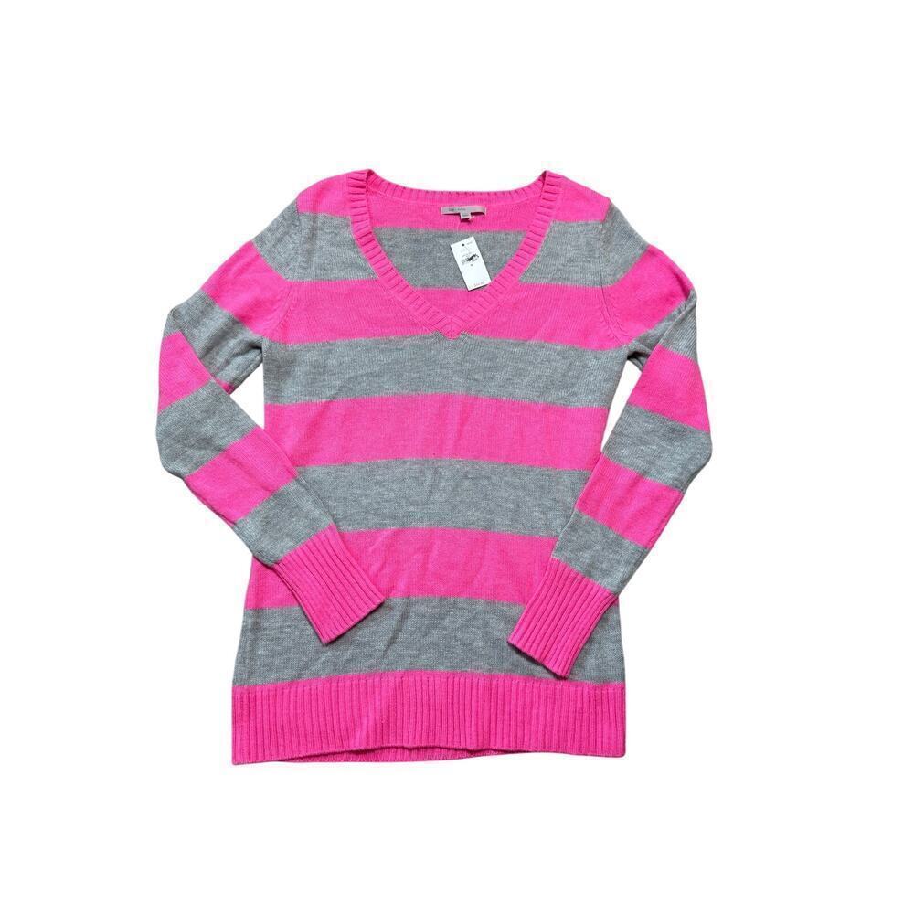 NWT - GAP Women's Sweater, Size Medium, Pink & Gray striped; V Neck
